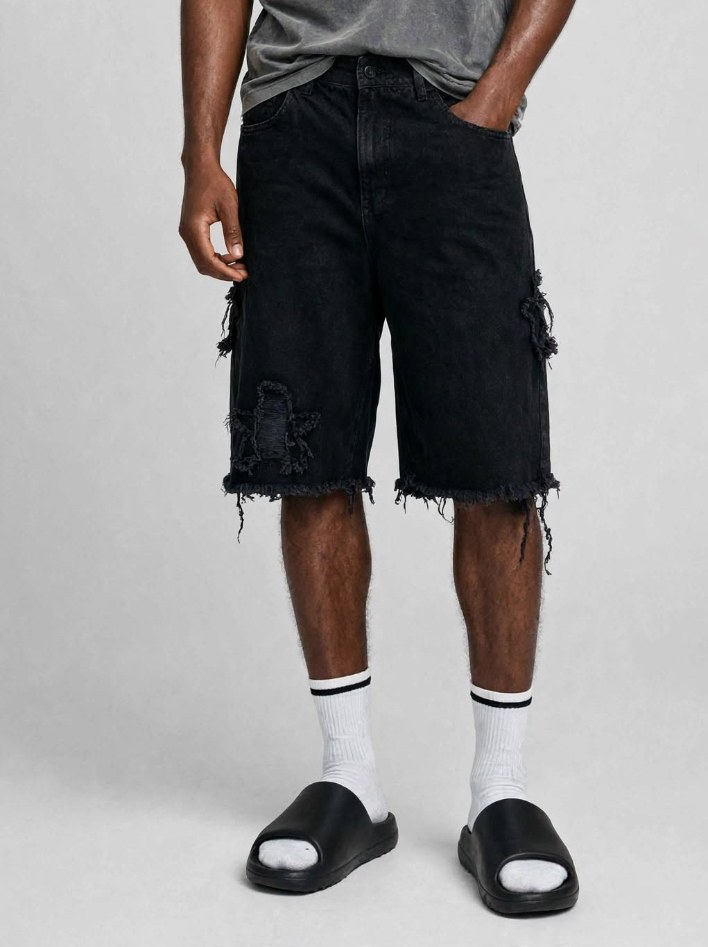 Mens american high street star ripped frayed denim shorts  (30% OFF)  Now $7000